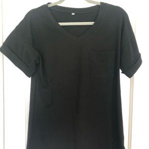 Black v neck tee